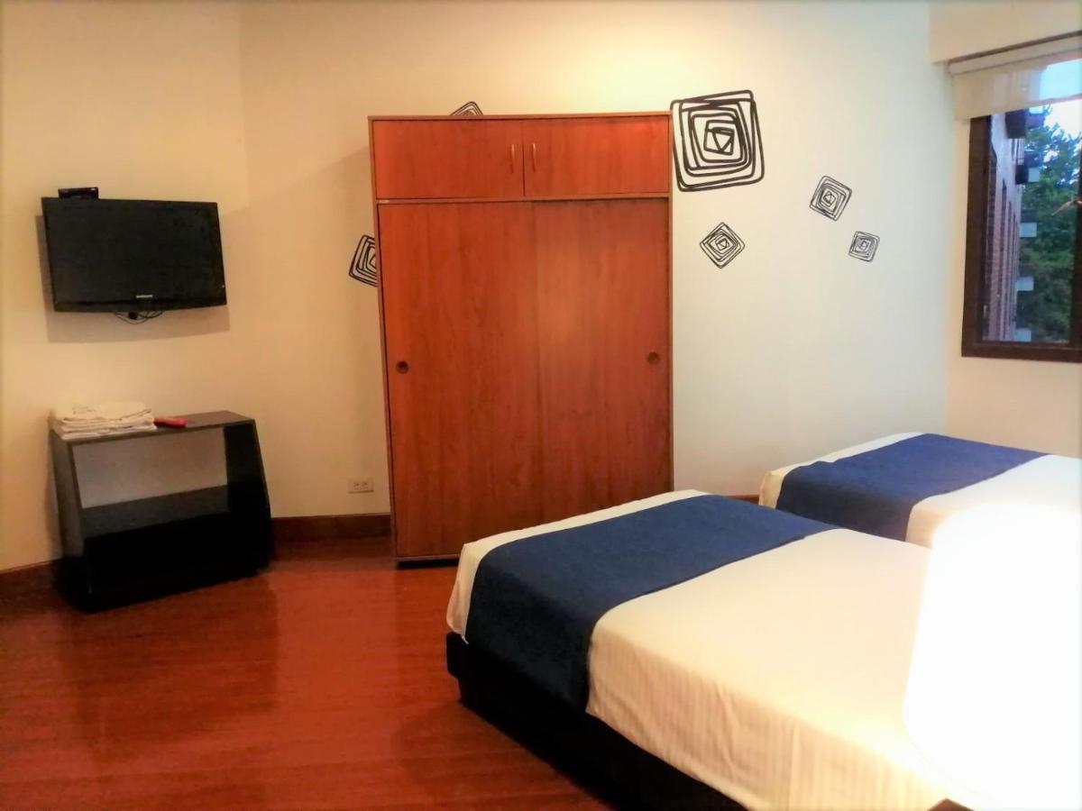 Cora 127 Plenitud Aparthotel Bogota Ngoại thất bức ảnh
